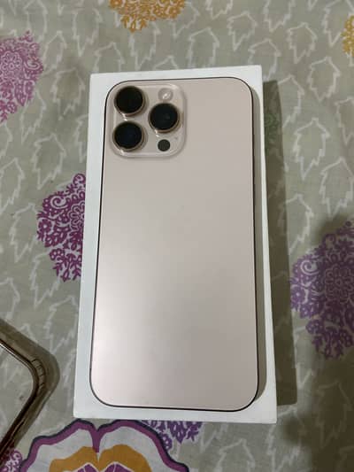 Apple iPhone 16 Pro Max