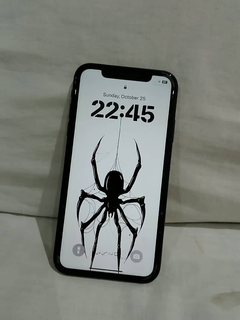 iPhone XR 5