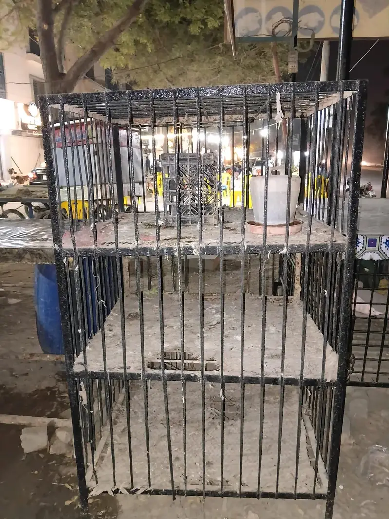 iron cage for sale 10/10 condition — photo 7