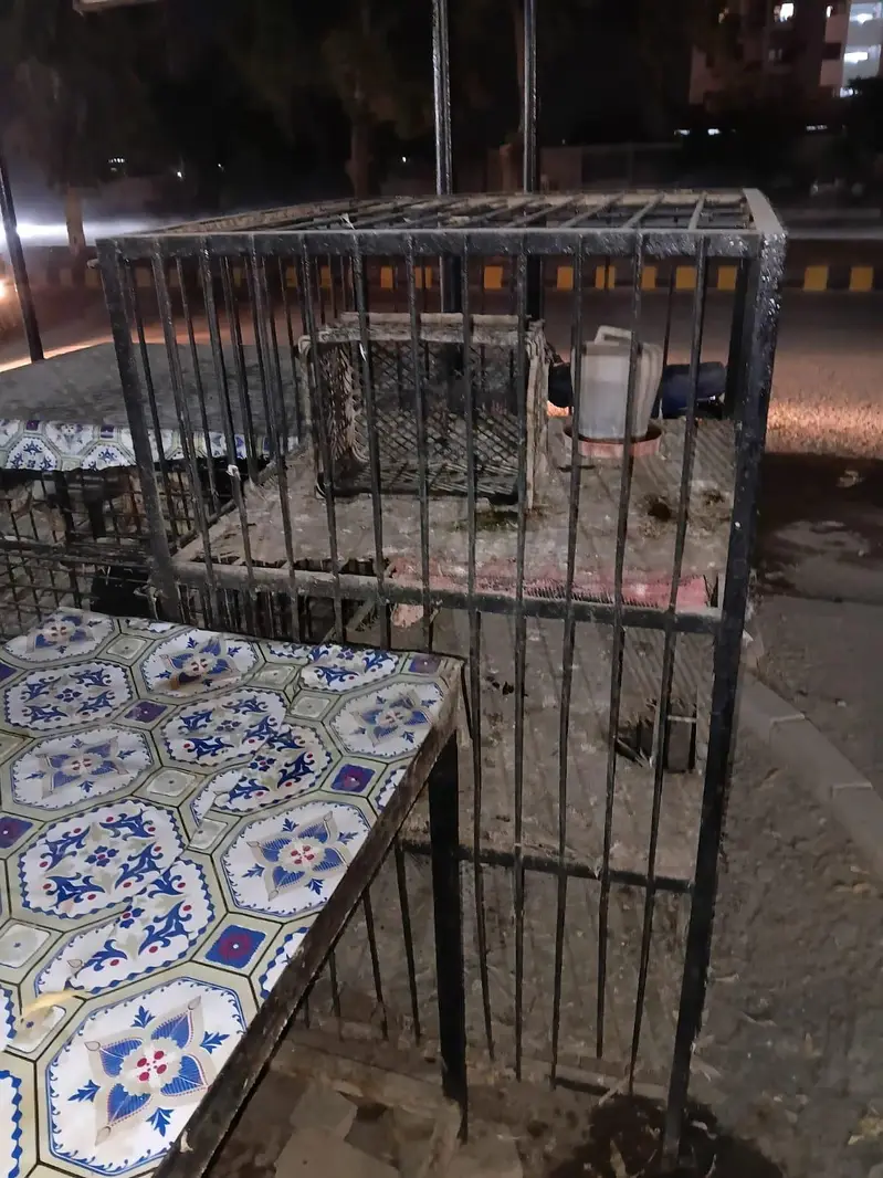 iron cage for sale 10/10 condition — photo 8