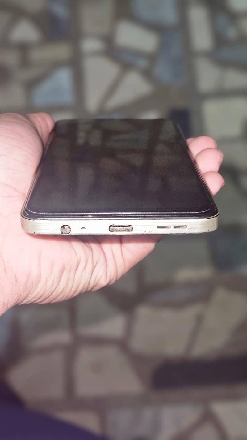 Itel S25 7