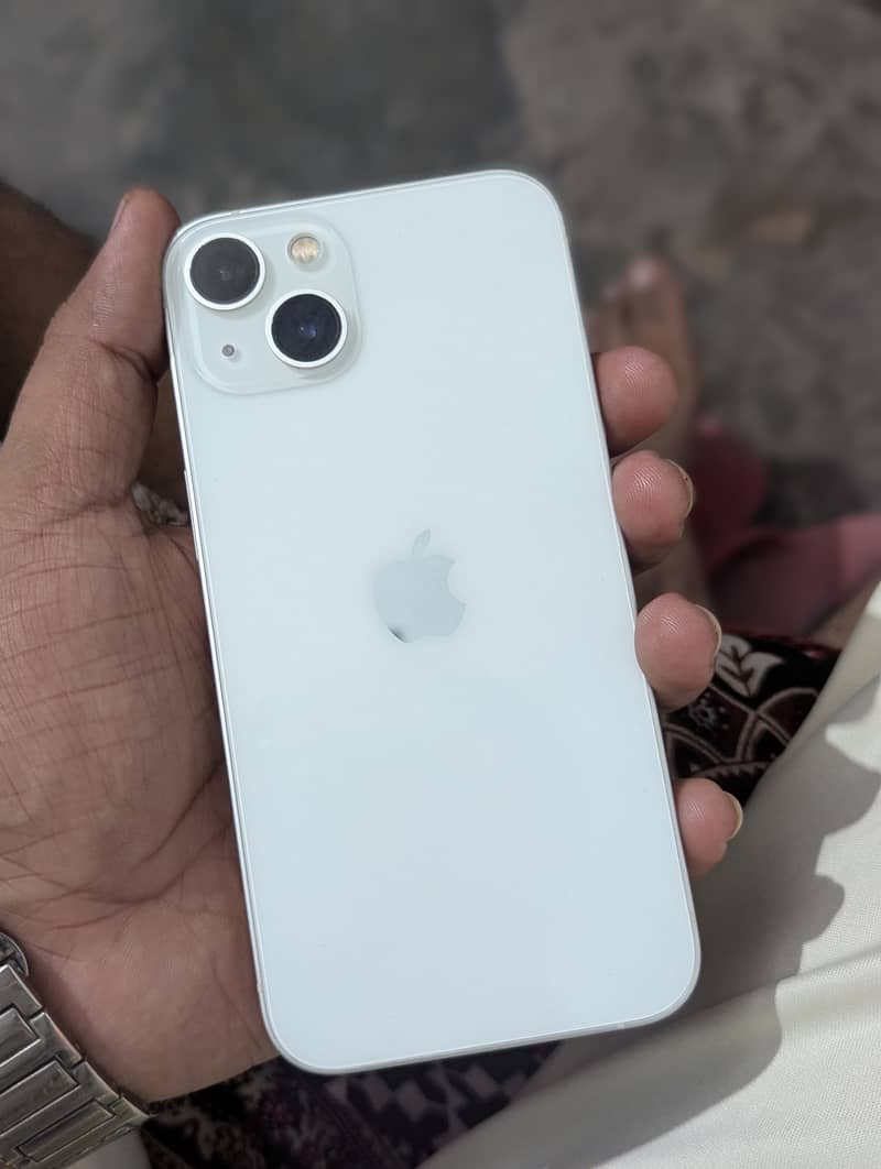Apple iPhone 13 sim glitch 0