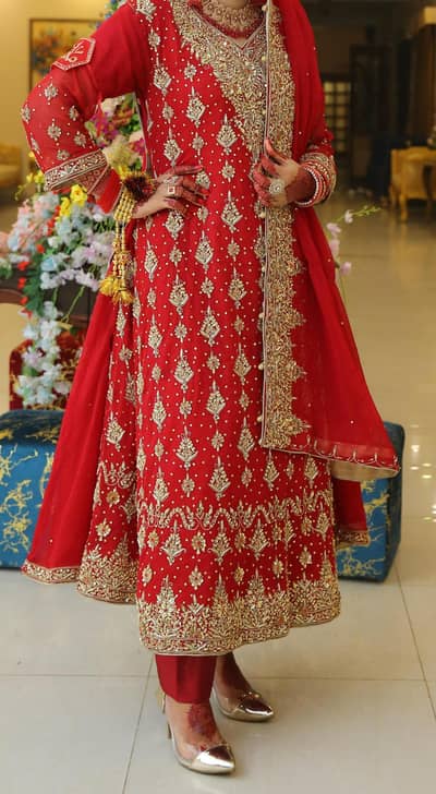 bridal red maxi with hand pouch
