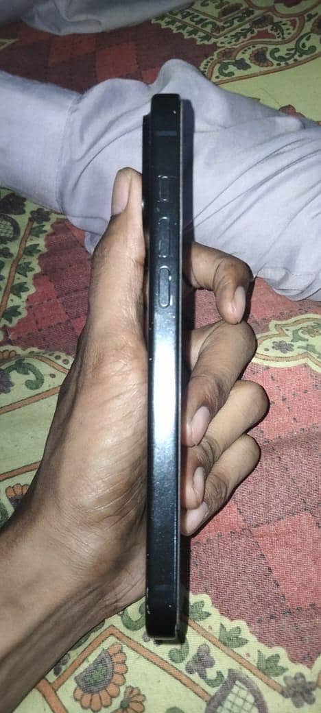 Apple iPhone 17 Pro Max 2