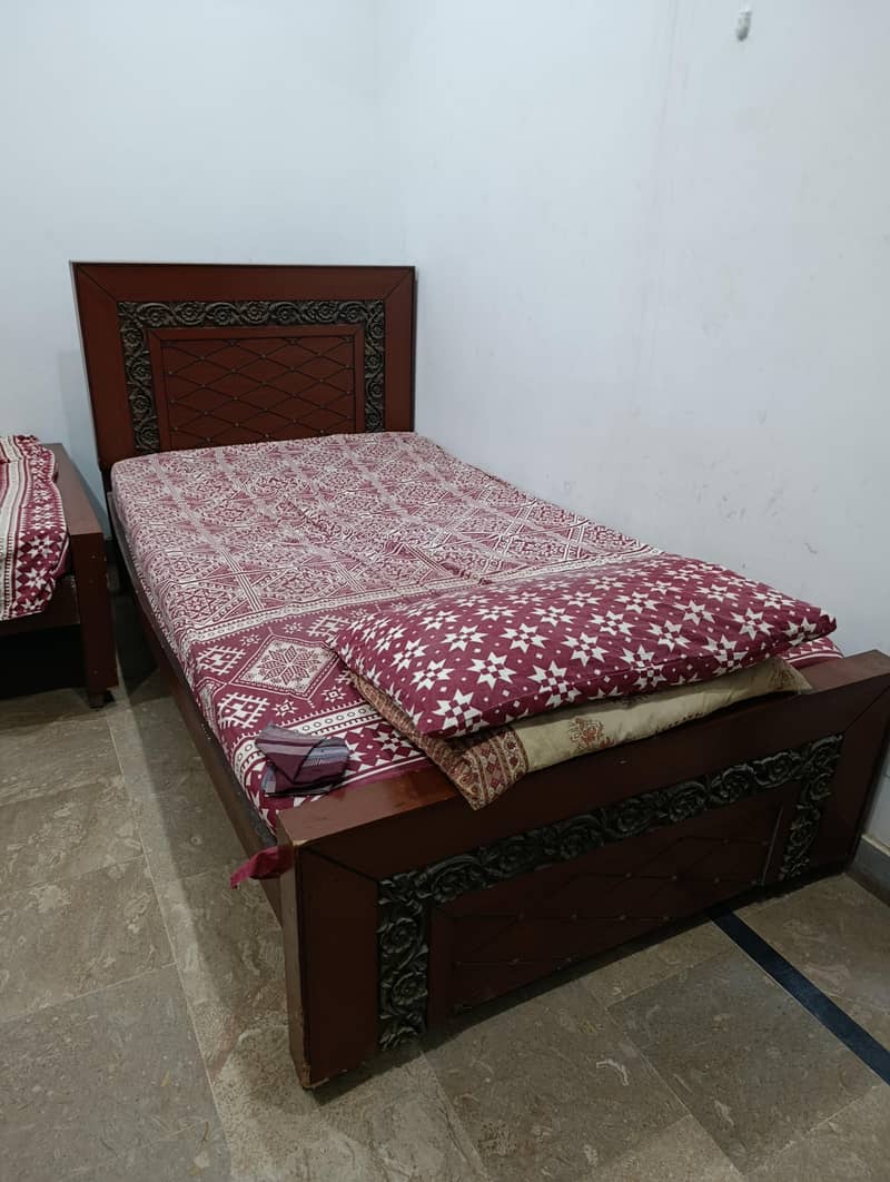 Single Bed 0