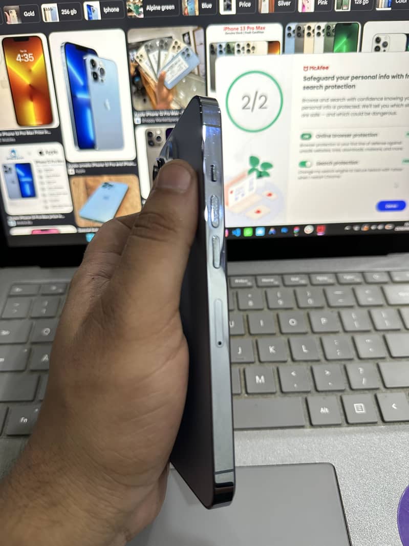 Apple iPhone 13 Pro 4