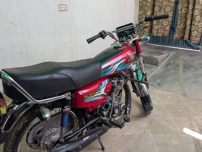 Honda 125 nice condition genien