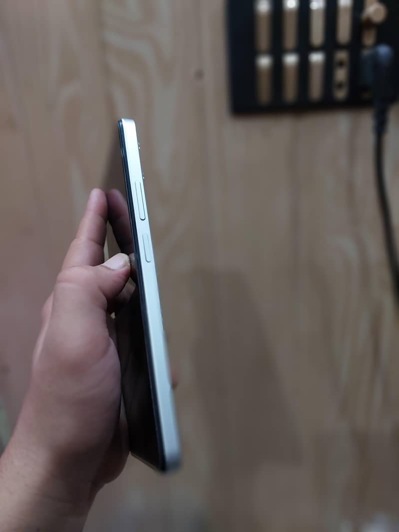 Realme C71 4