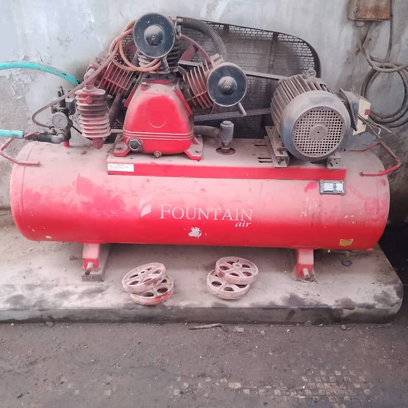 Fountain Air compressor 1