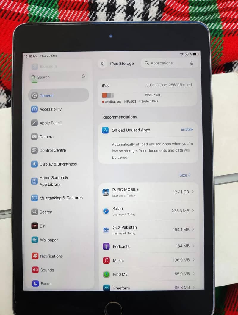 ipad mini 5 256gb with box 3