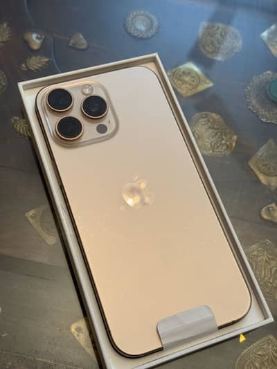 Apple iPhone 16 Pro Max