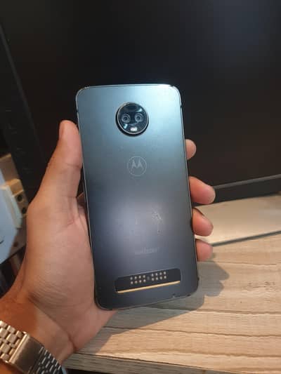 Moto Z3 4/64