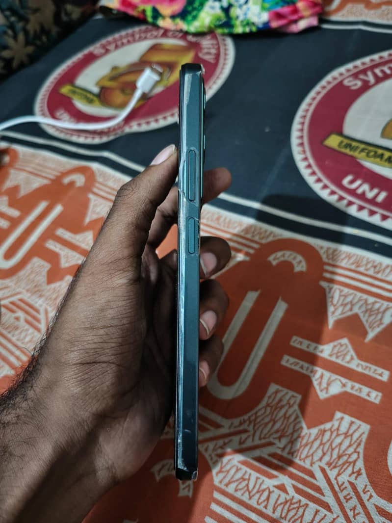 Realme C71 4