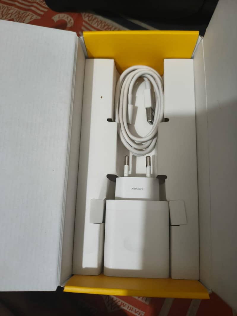 Realme C71 9