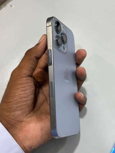 Apple iPhone 13 Pro