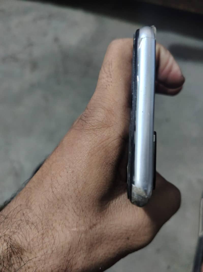 OPPO A16 0