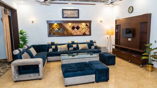 10 Marla Full Furnished House Available For Rent In Bahria Town Lahore.