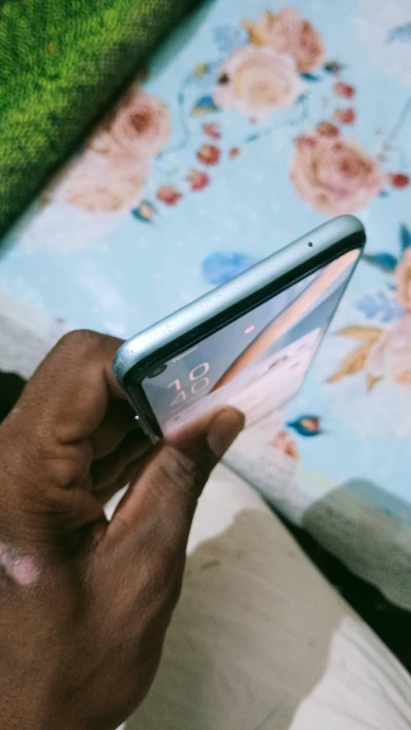 OPPO A76 5