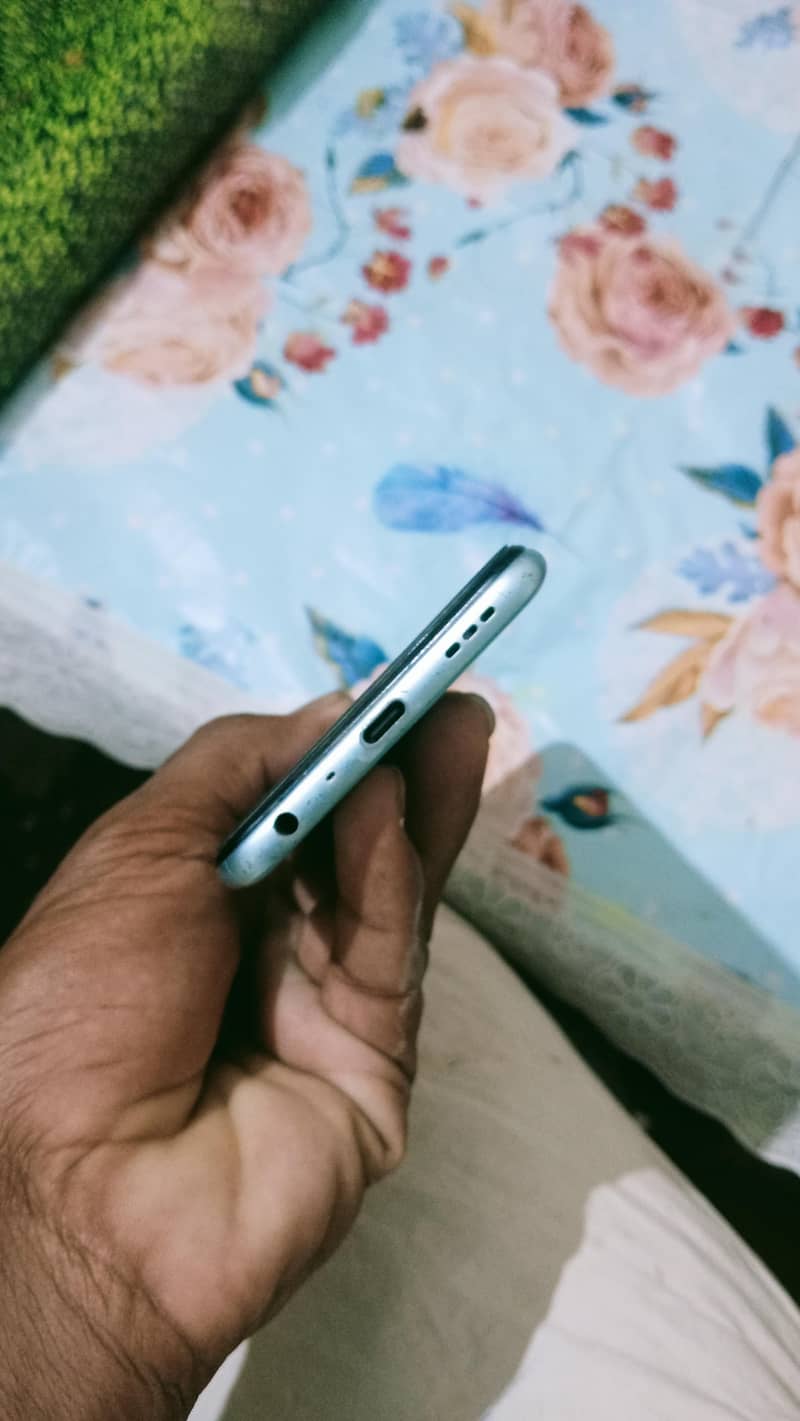 OPPO A76 6