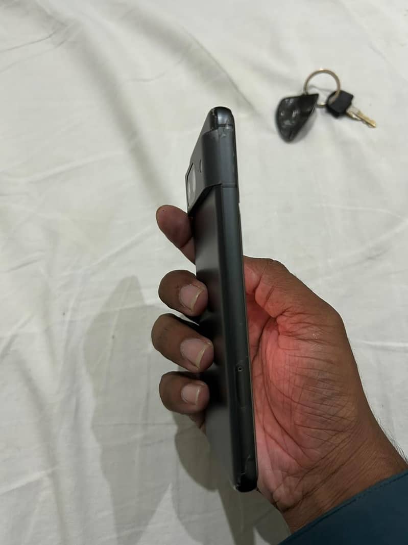 Google Pixel 8 2