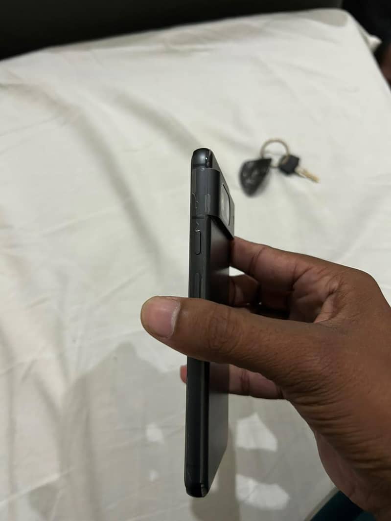 Google Pixel 8 3