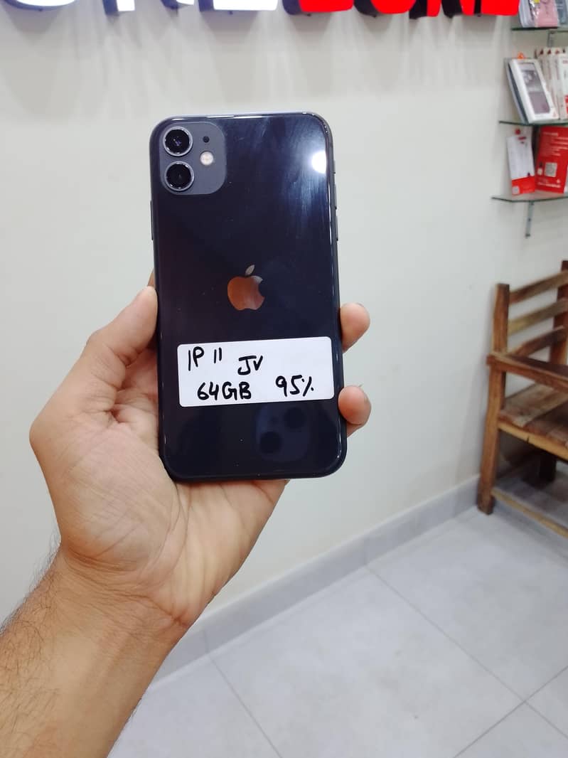Apple iPhone 11 3