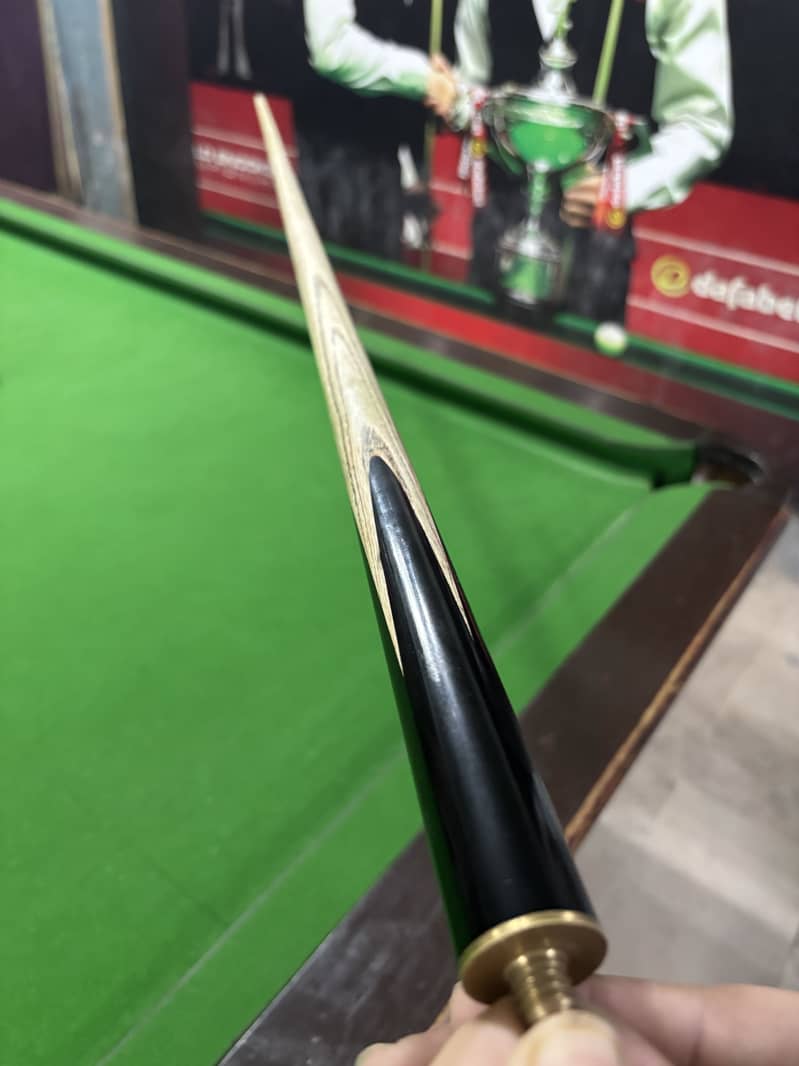 Snooker cue 2
