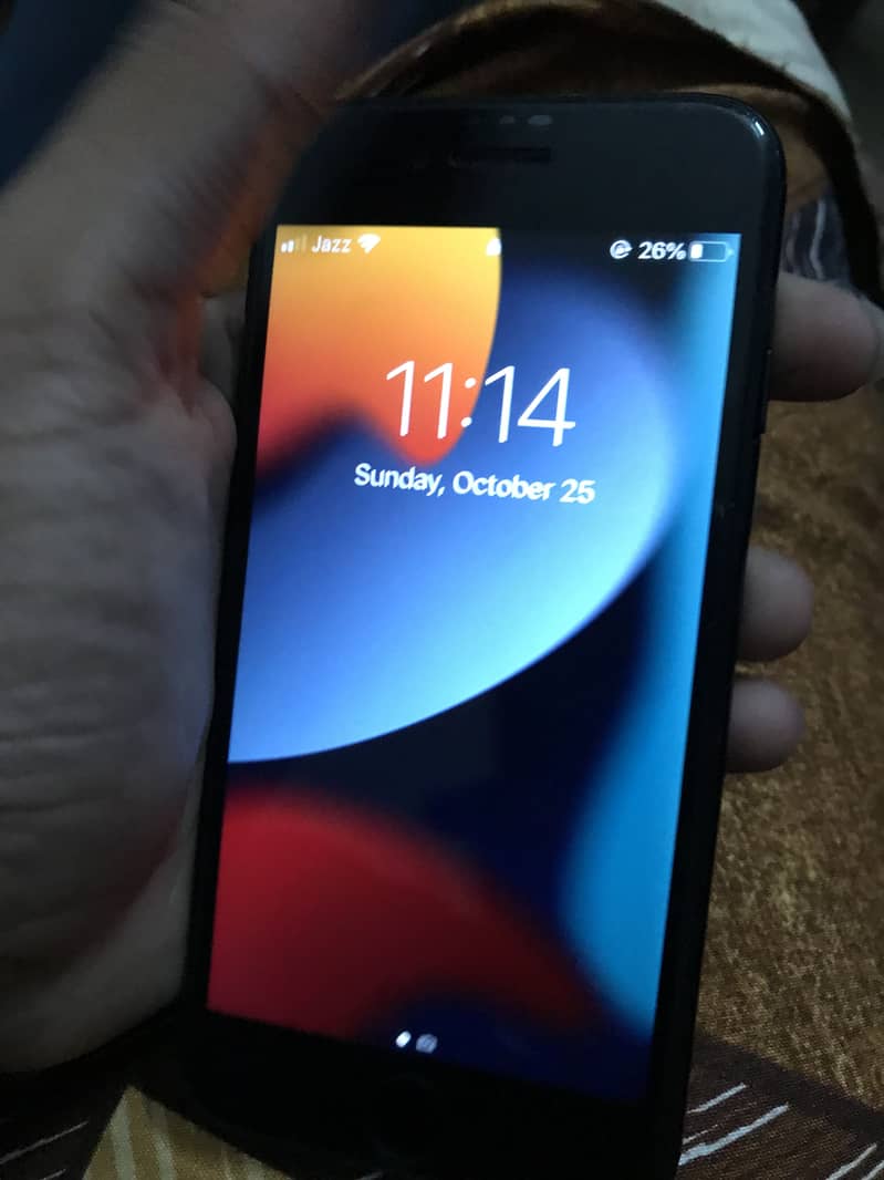 Apple iPhone 7 2