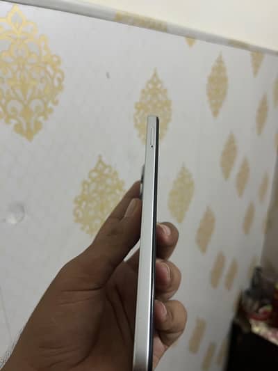 Infinix hot 60i