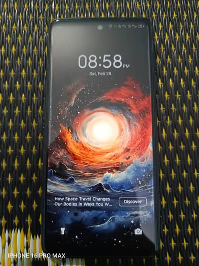 Tecno Spark 20 8+8 256 gb condition 10/10