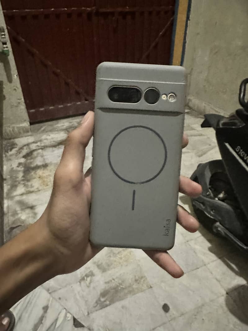 Google Pixel 7 Pro 2