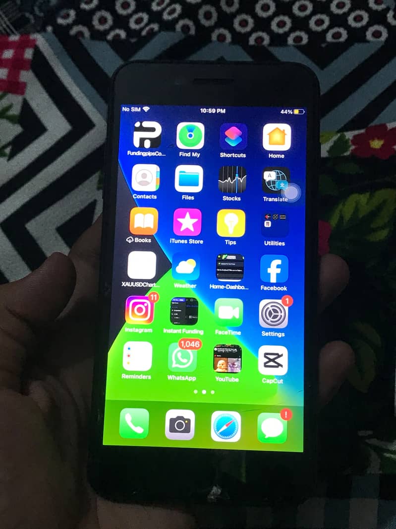 Apple iPhone 7 Plus 3