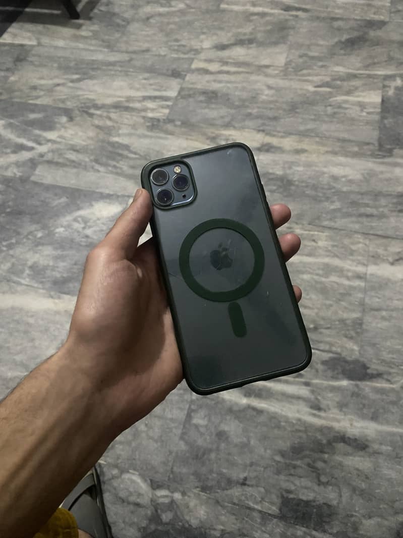 IPHONE 11 PRO MAX 5
