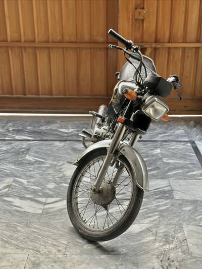 Honda cd 70