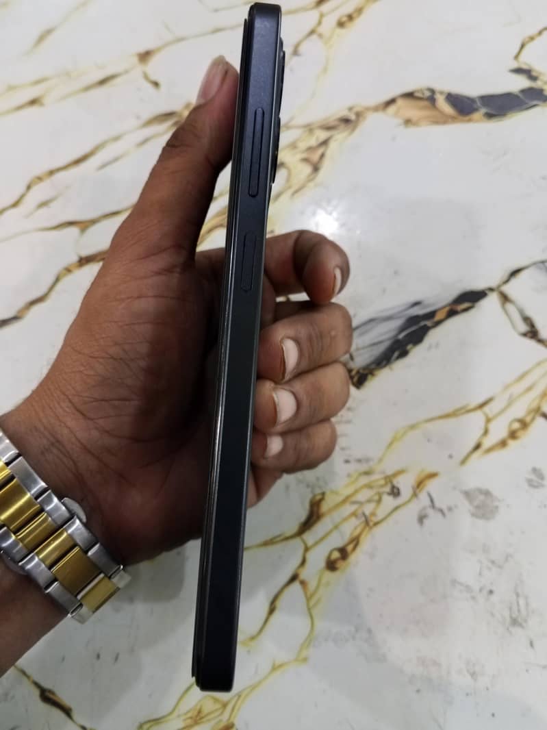 Itel A100C 3+5/128 3