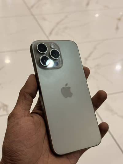 Apple iPhone 15 Pro Max