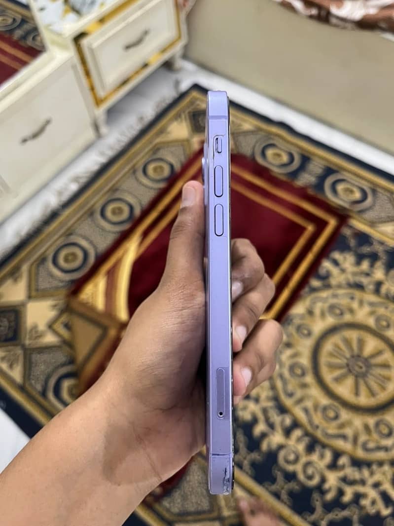 Apple iPhone 12 jv 3