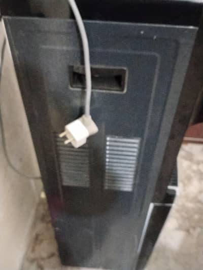 Dawlance dispenser