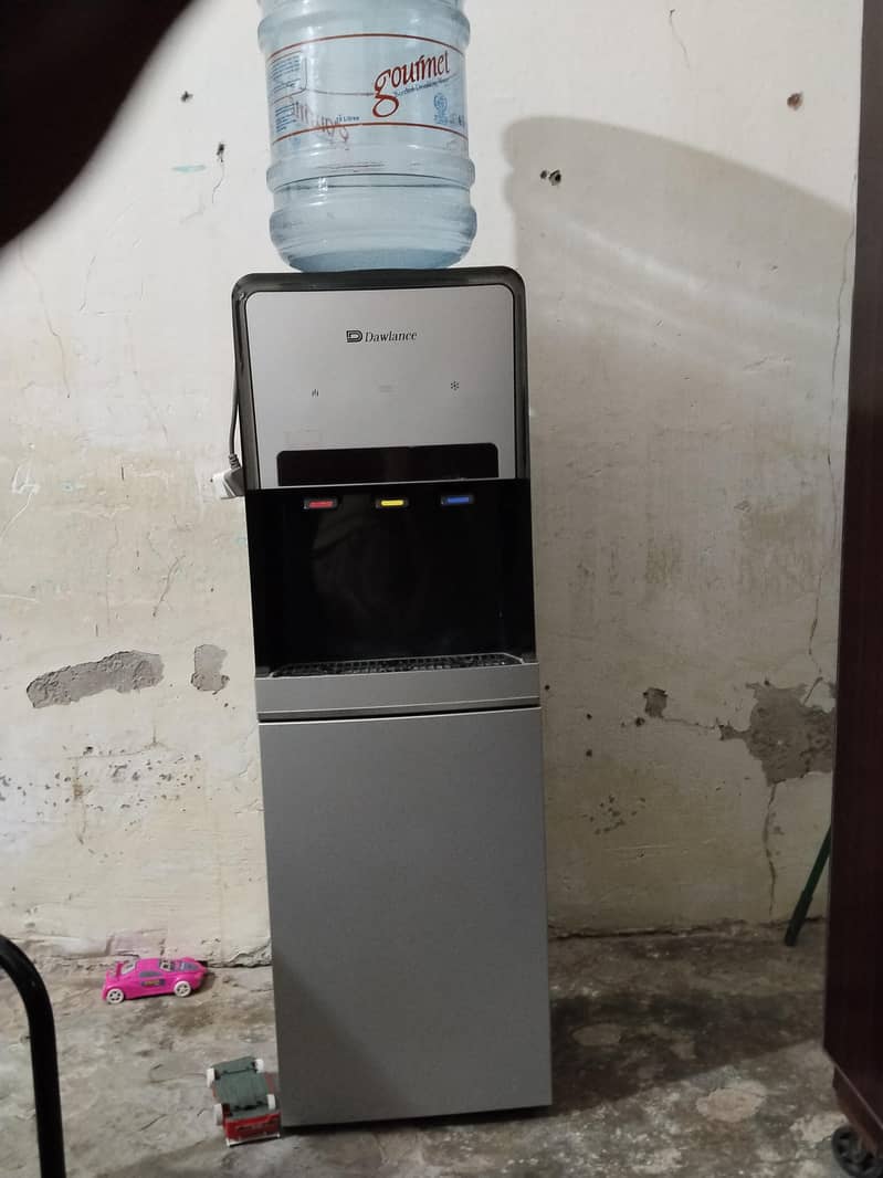Dawlance dispenser 6