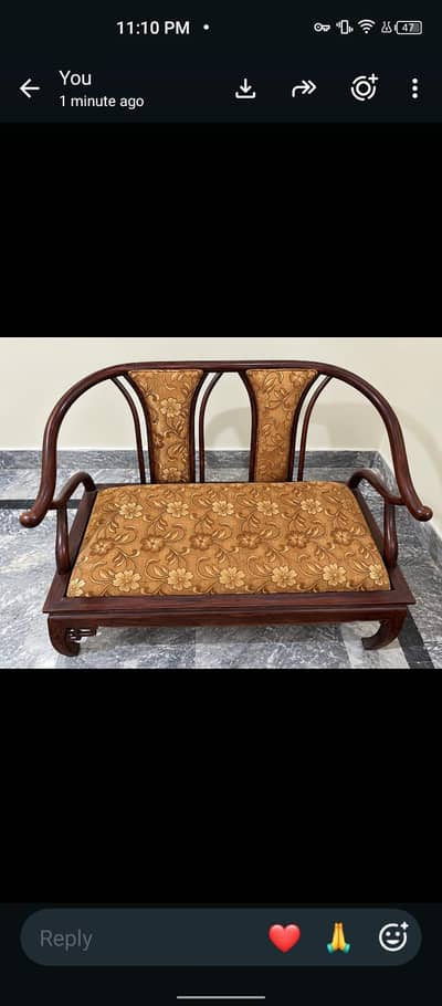 3 sofa with 1 seet 2 pairs or 1 with 3 seets