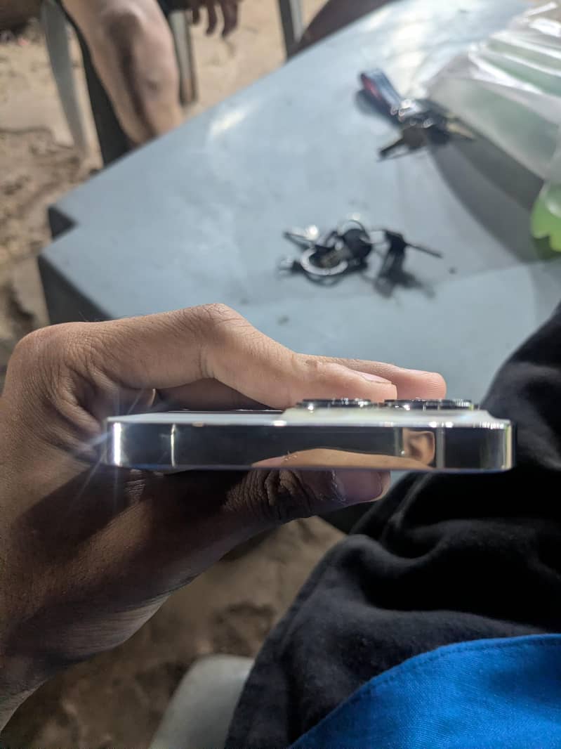 Apple iPhone 13 Pro 5