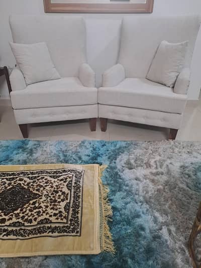 7 seater Sofa ( 5 seater sofa and 2 x butterfly chairs) avail for sale