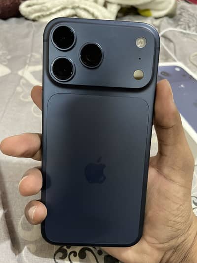 Apple iPhone 17 Pro Max just box open 256 GB JV Deep Blue