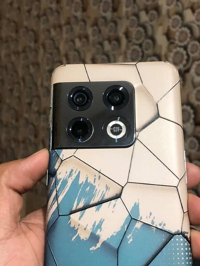 One Plus 10 Pro 3