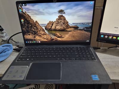 dell 11gen i3 8gb 256ssd new with box available