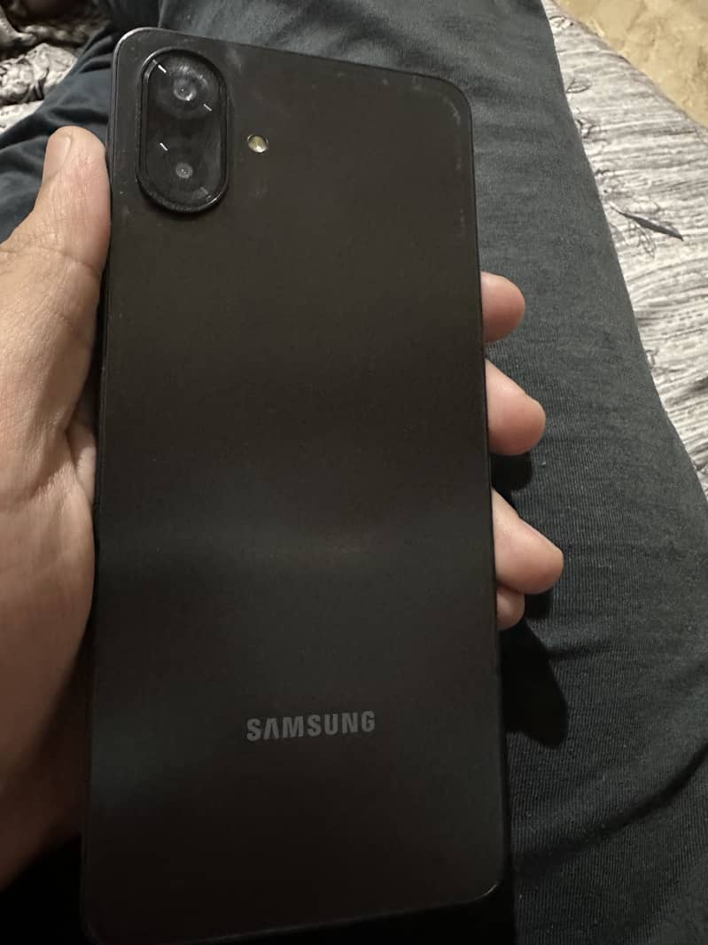 Samsung Mobile A07 1
