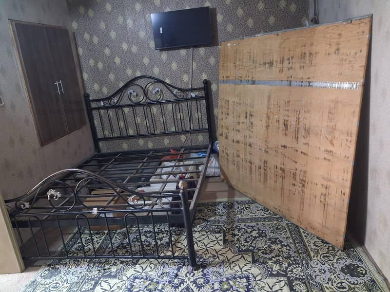 Iron Bed 2