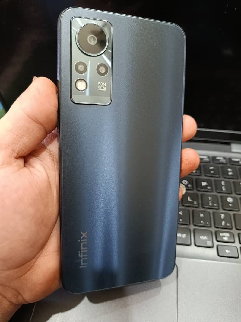 Infinix Note 11 1