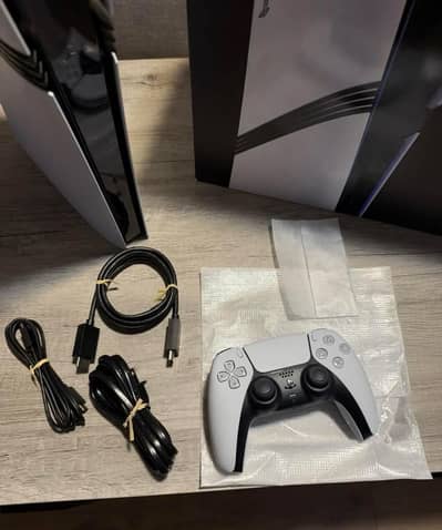 Sony Playstation PS5 Pro Disk edition 2TB with complete box (PS5
