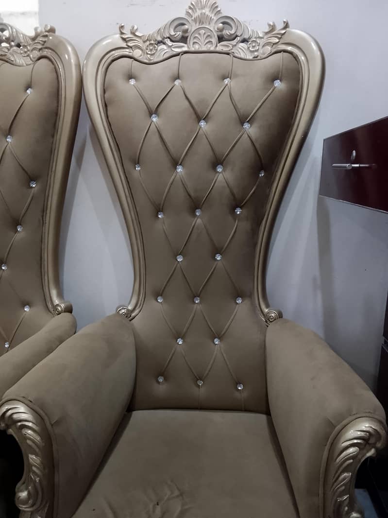 Shape Corner Sofa Set - Modern Design & Clean Condition" 2